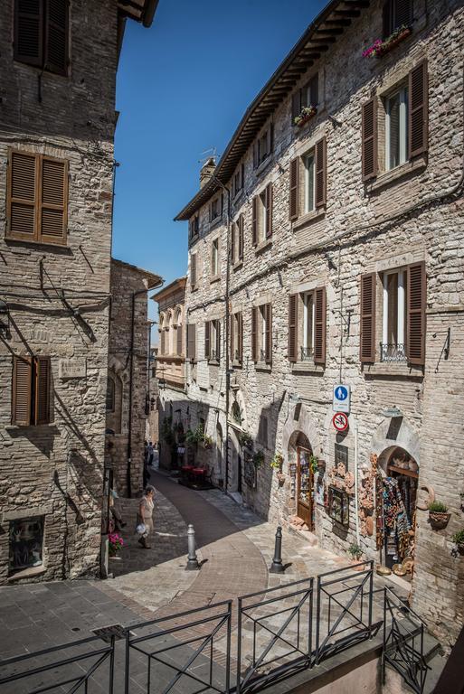 Apartment Assisi Cattedrale Exterior photo